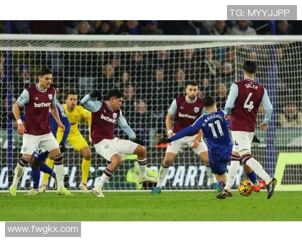 不莱顿与莱斯特城的激烈对决谁能在英超赛场上笑到最后